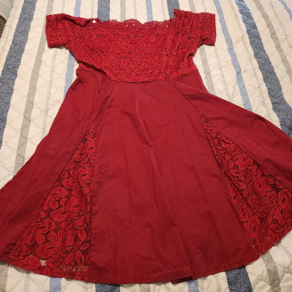 Maroon lace insert swing dress